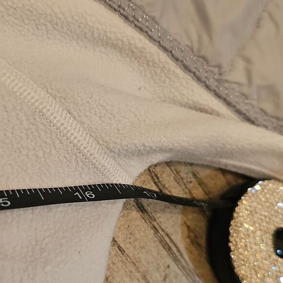 Lululemon Size 6 Fleec3 Quilted Zip Up Jacket - Picture 7 of 12